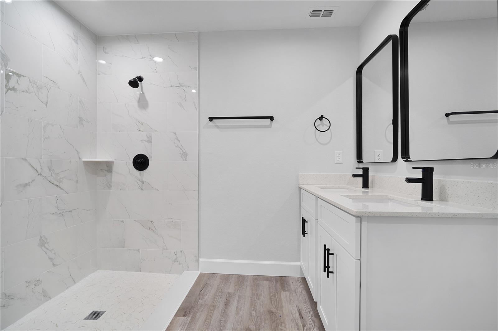 MARION OAKS UN ONE - Residential