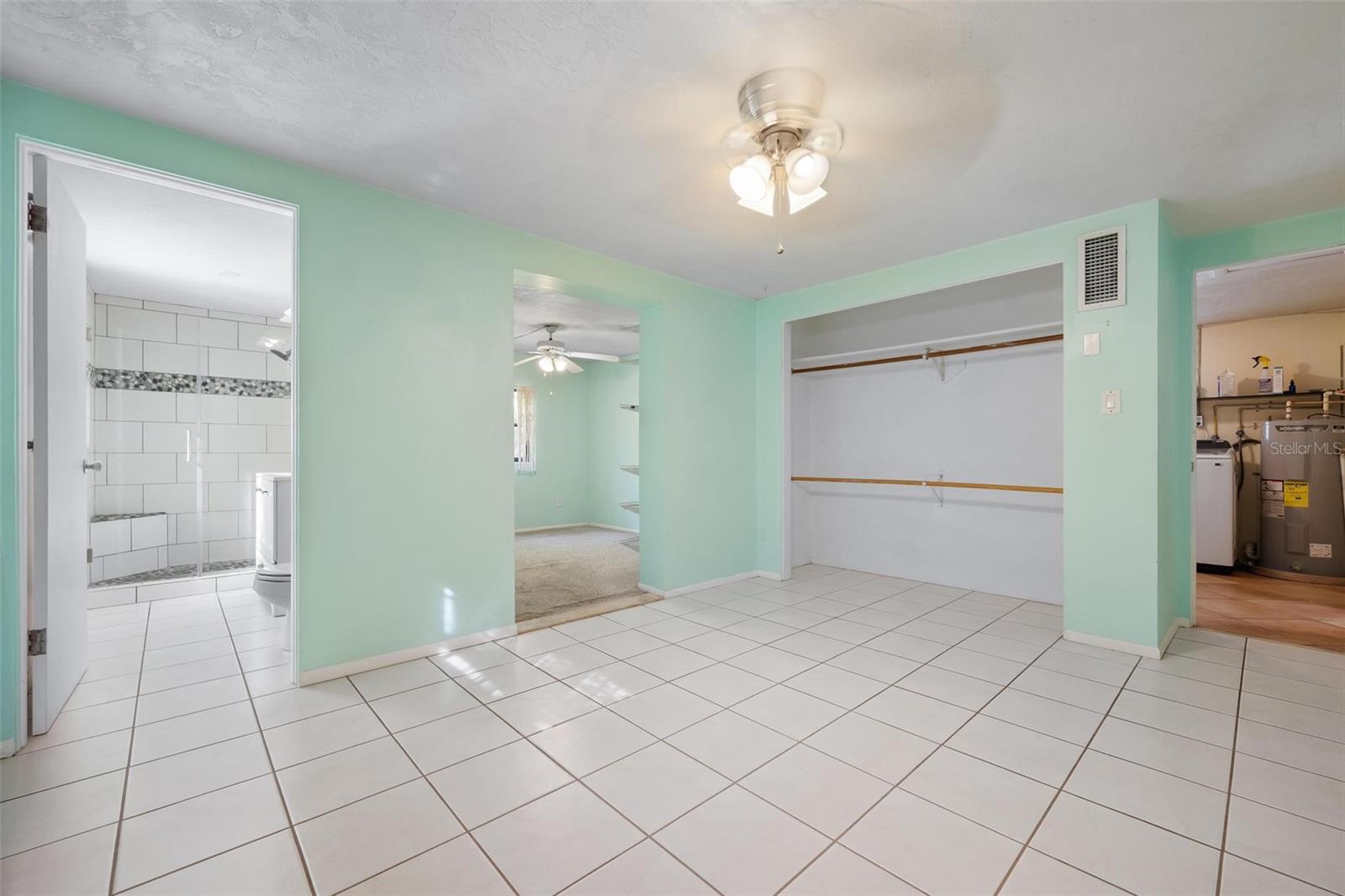 SOUTHERN VIEW - Residential Lease