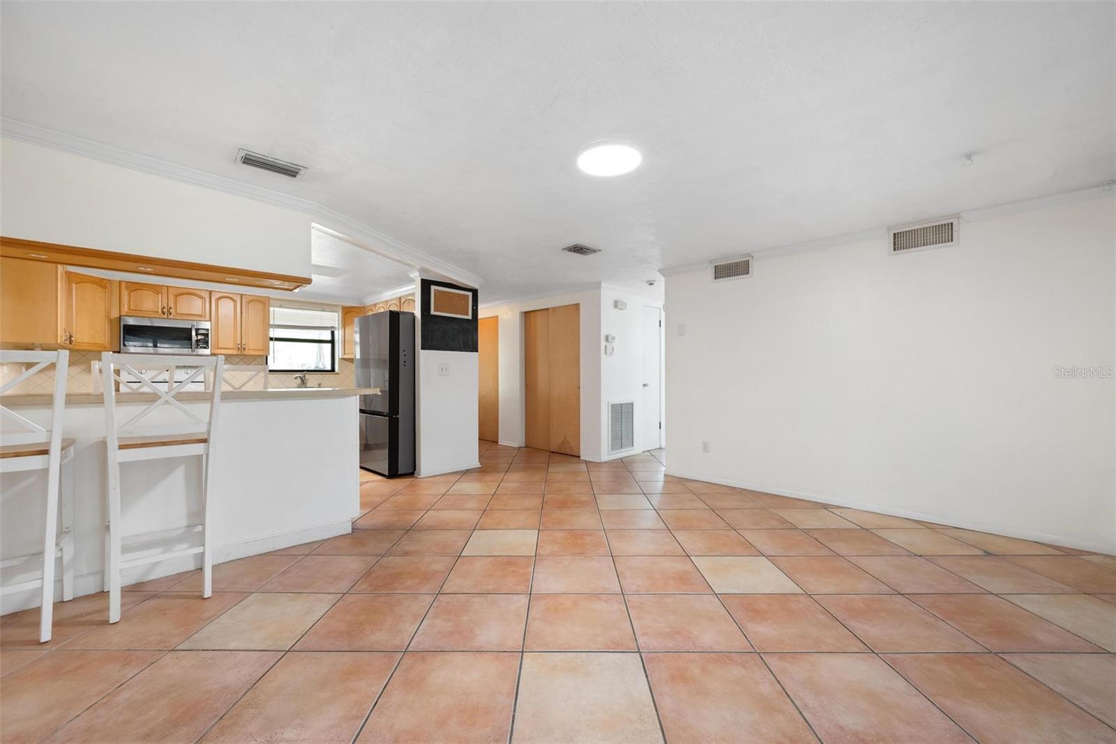 SOUTHERN VIEW - Residential Lease