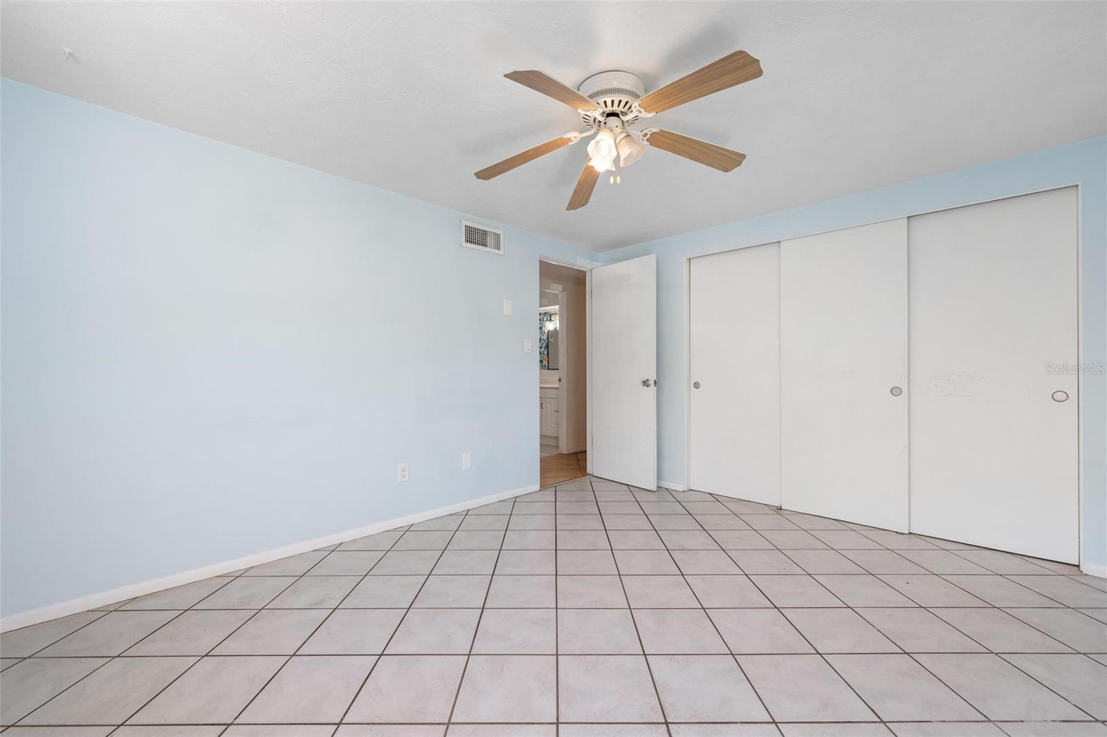 SOUTHERN VIEW - Residential Lease