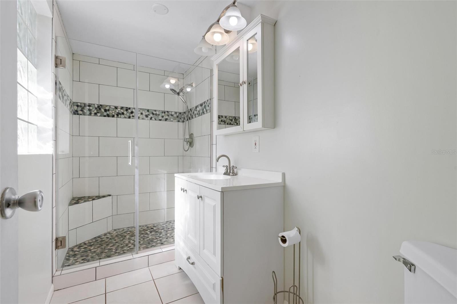 SOUTHERN VIEW - Residential Lease