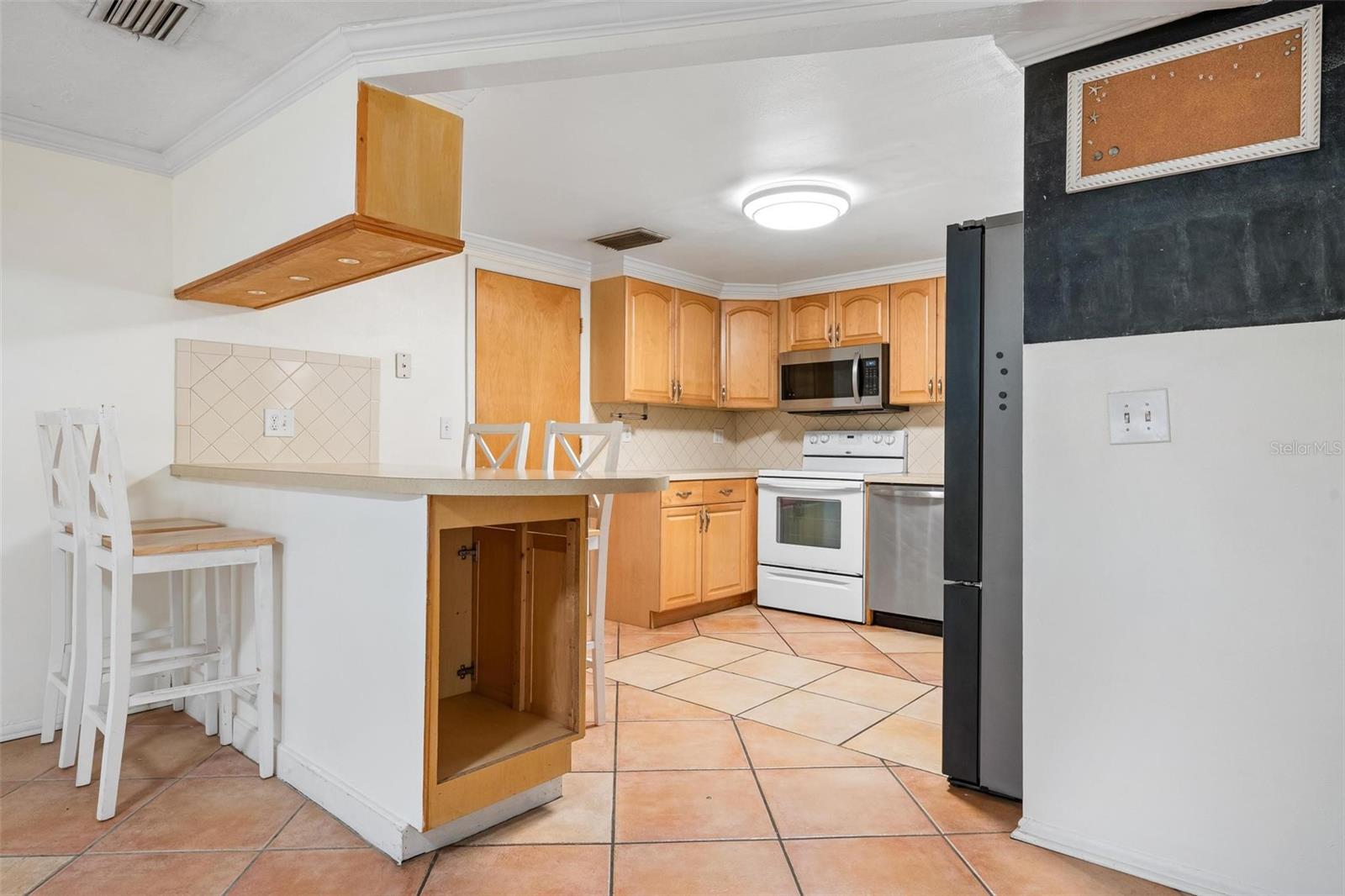 SOUTHERN VIEW - Residential Lease