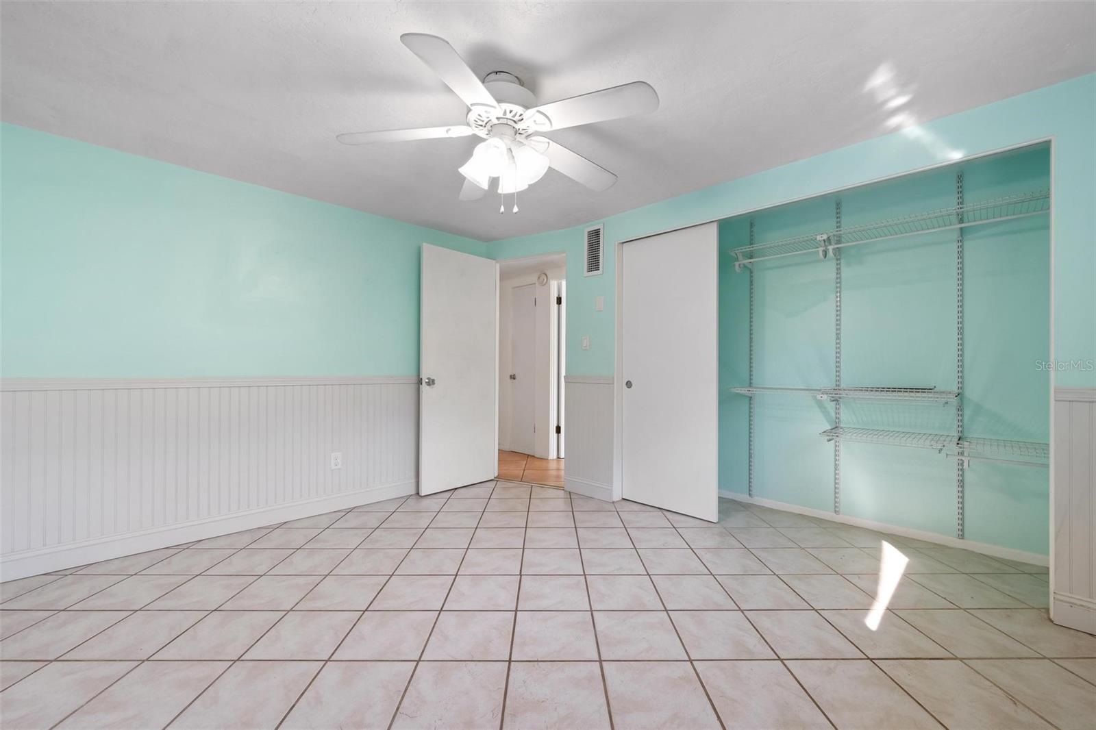 SOUTHERN VIEW - Residential Lease