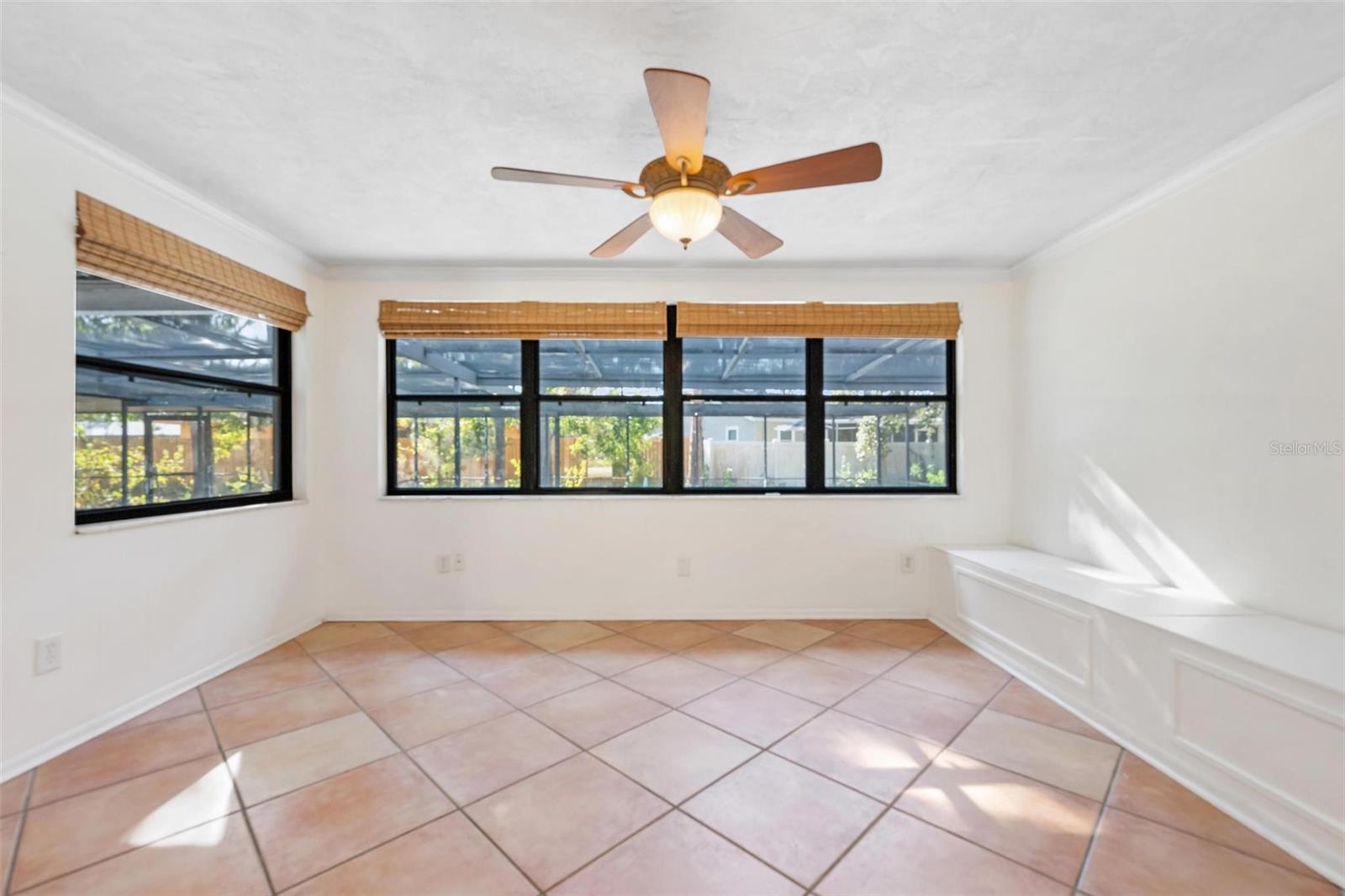 SOUTHERN VIEW - Residential Lease