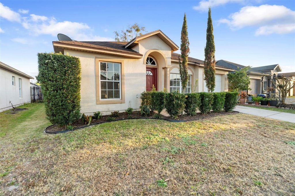 Photo of 7831 Hidden Hollow Drive, Orlando, FL 32822 (MLS # O6380349)