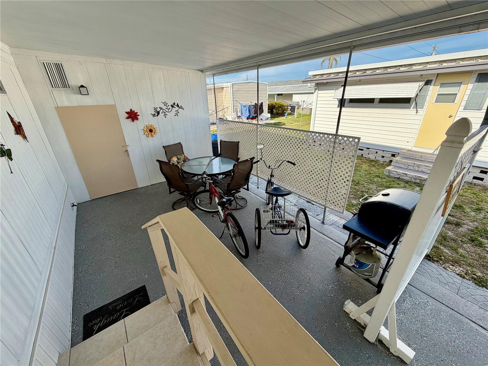 SUNSET PALMS UNREC - Residential