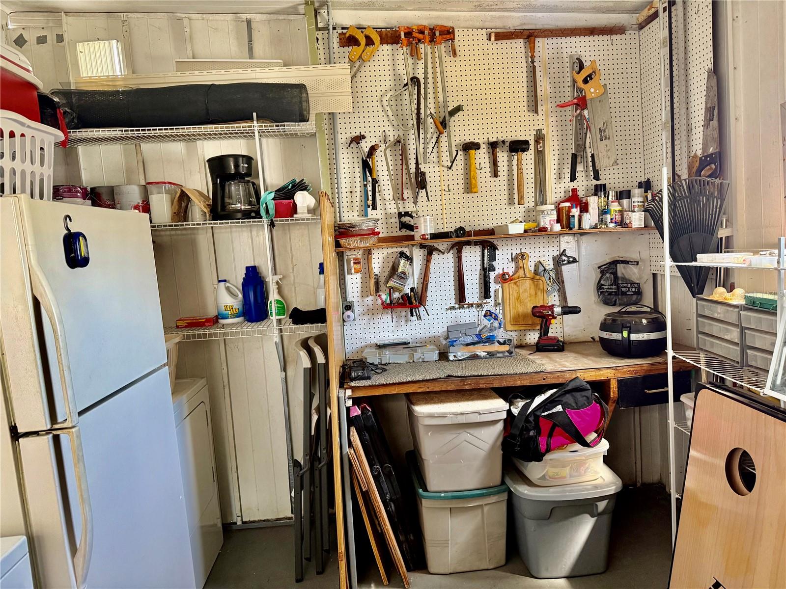 SUNSET PALMS UNREC - Residential