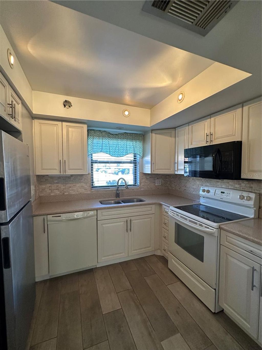 Photo of 2709 Golf Lake Cir #1512, Melbourne, FL 32935 (MLS # O6381163)