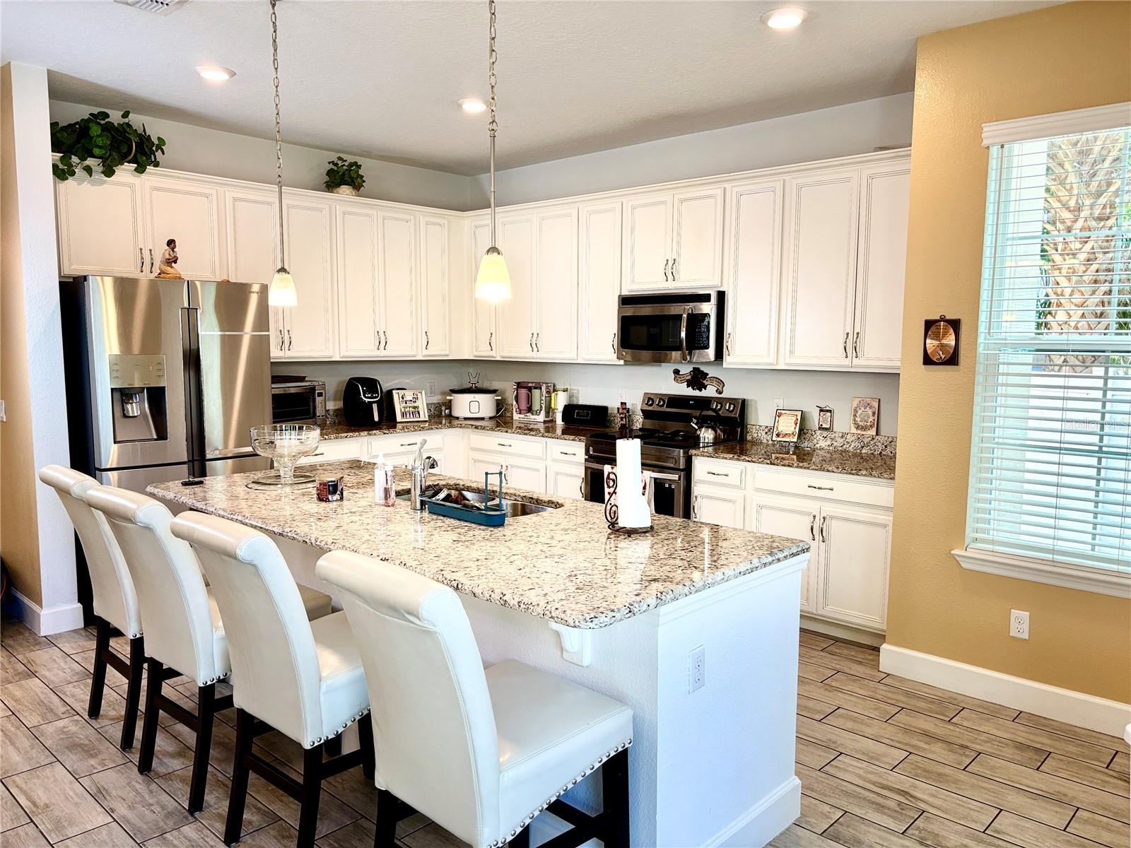1337 ASH TREE COVE