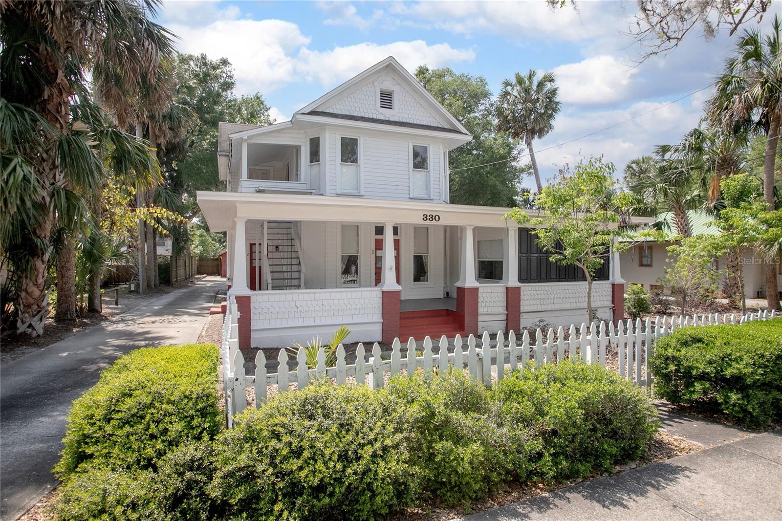 Price drop! Adorable 900 sq. ft. 1 bedroom apartment in downtown DeLand with additional enclosed porch area that could be used for storage or whatever you need, or, there is washer/dryer hookups there also. Water included in the rent as well as lawn care. Bathroom recently remodeled. Kitchen floor just updated. Convenient to all downtown businesses, restaurants, shopping, Volusia County Courthouse and Florida Hospital. One small pet under 15lbs will be considered with an additional fee.
Description of the Units:
This home was originally built in 1920. Currently there are 4 rental units in the house. Each unit is a large 1 bedroom/1 bathroom and has recently been renovated including texturing/painting the walls, re-finishing/replacing flooring and adding new plumbing and wiring. Pictures of the units are attached.