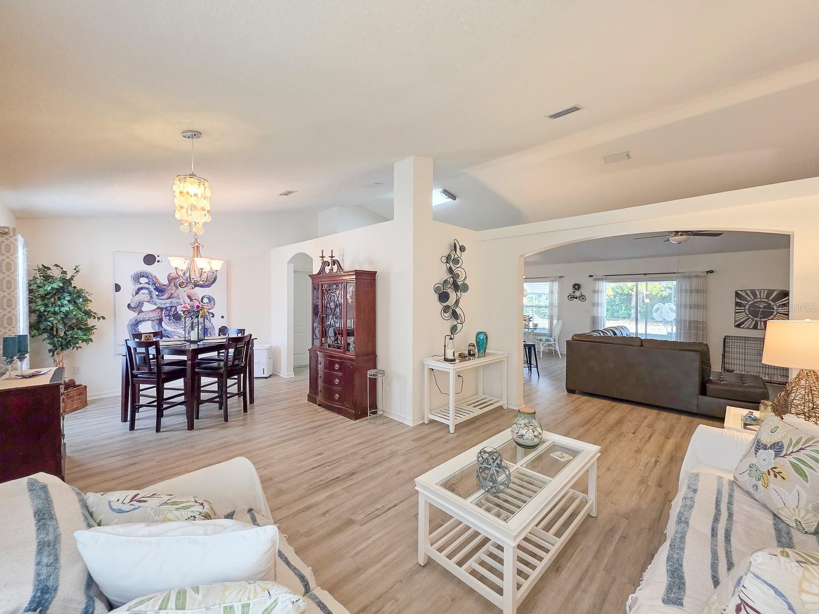 PALM COAST/EASTHAMPTON SEC 34 - Residential