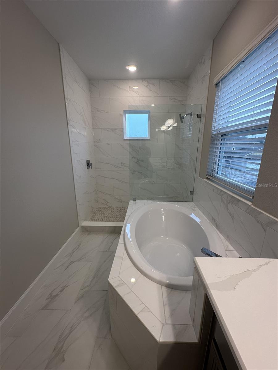 RIVER LANDING - Residential