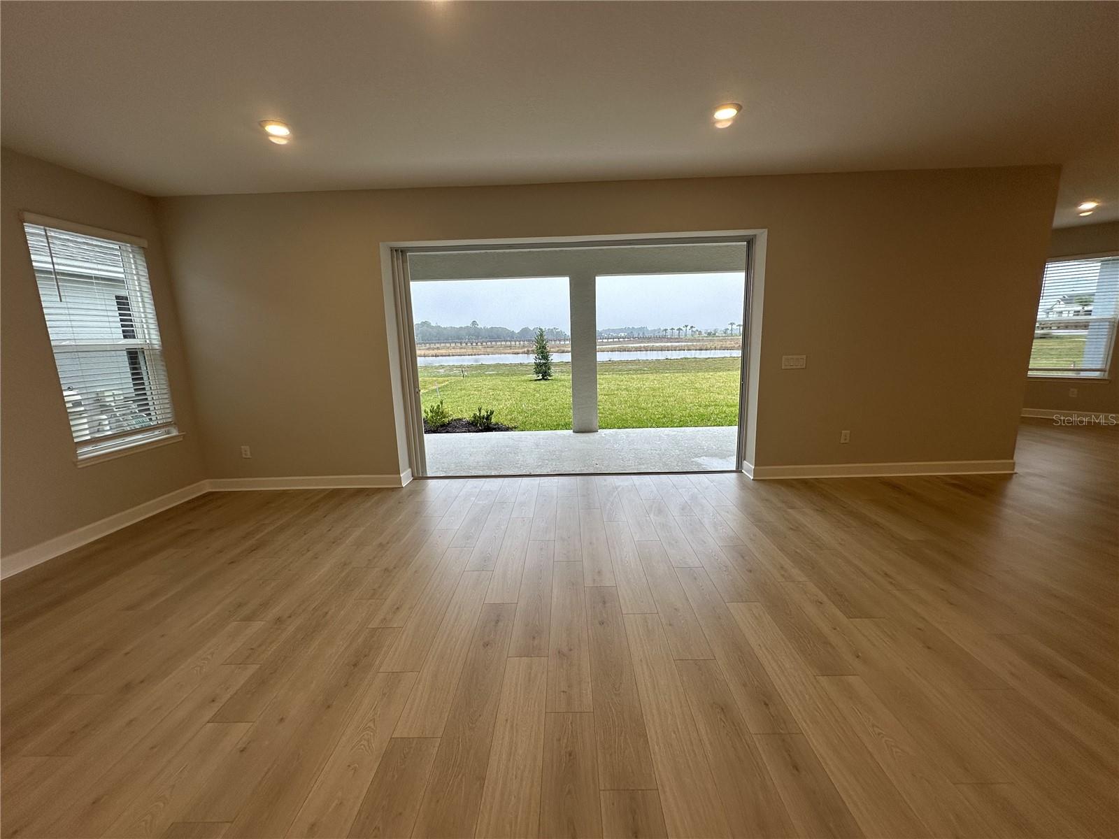 RIVER LANDING - Residential