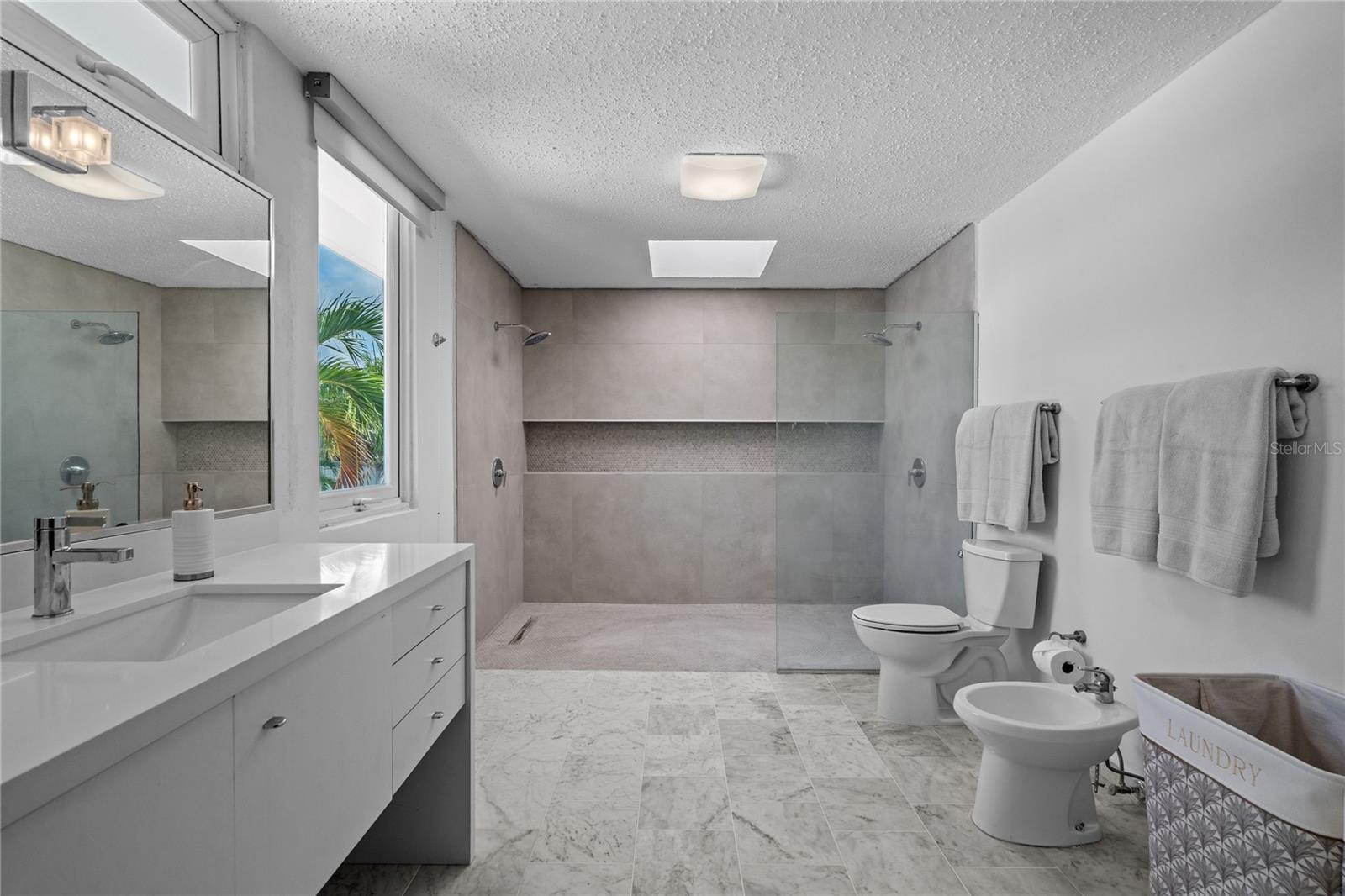 BALDWIN PARK - Residential