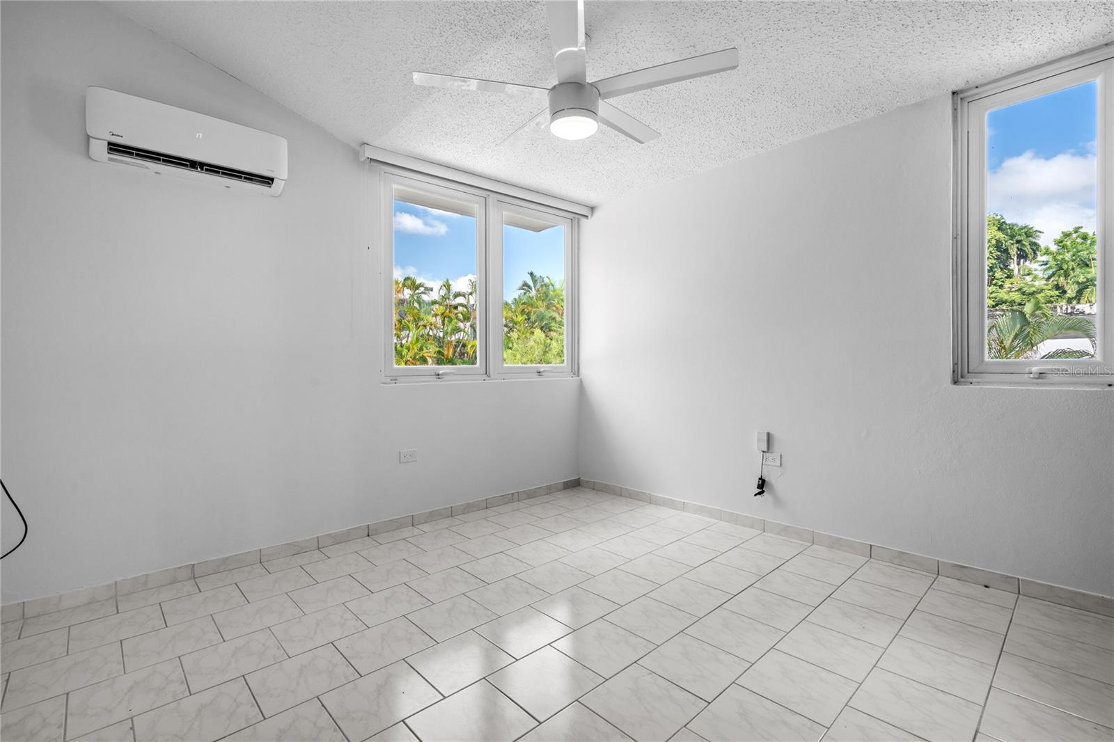 BALDWIN PARK - Residential