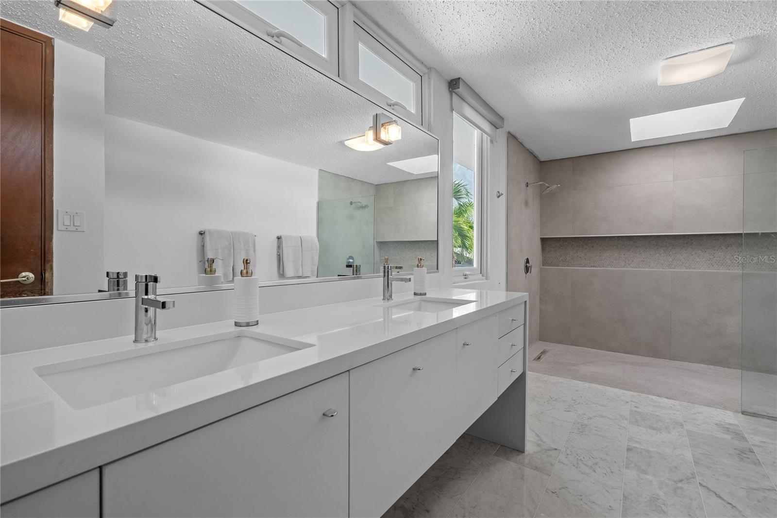 BALDWIN PARK - Residential