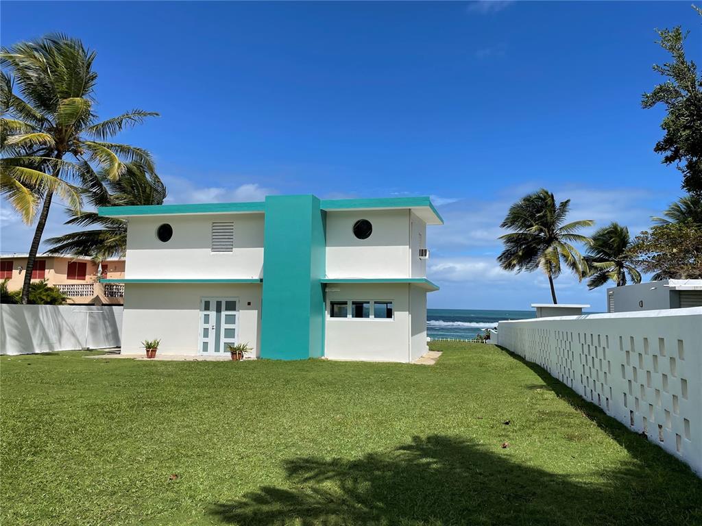 BREÑAS ESTATES-BEACH AMONG DORADO BEACH & NEW RITZ - Residential