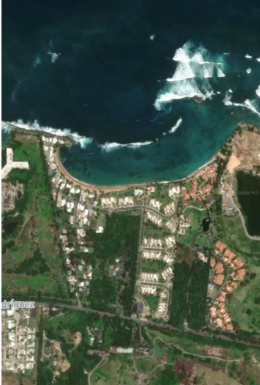 BREÑAS ESTATES-BEACH AMONG DORADO BEACH & NEW RITZ - Residential