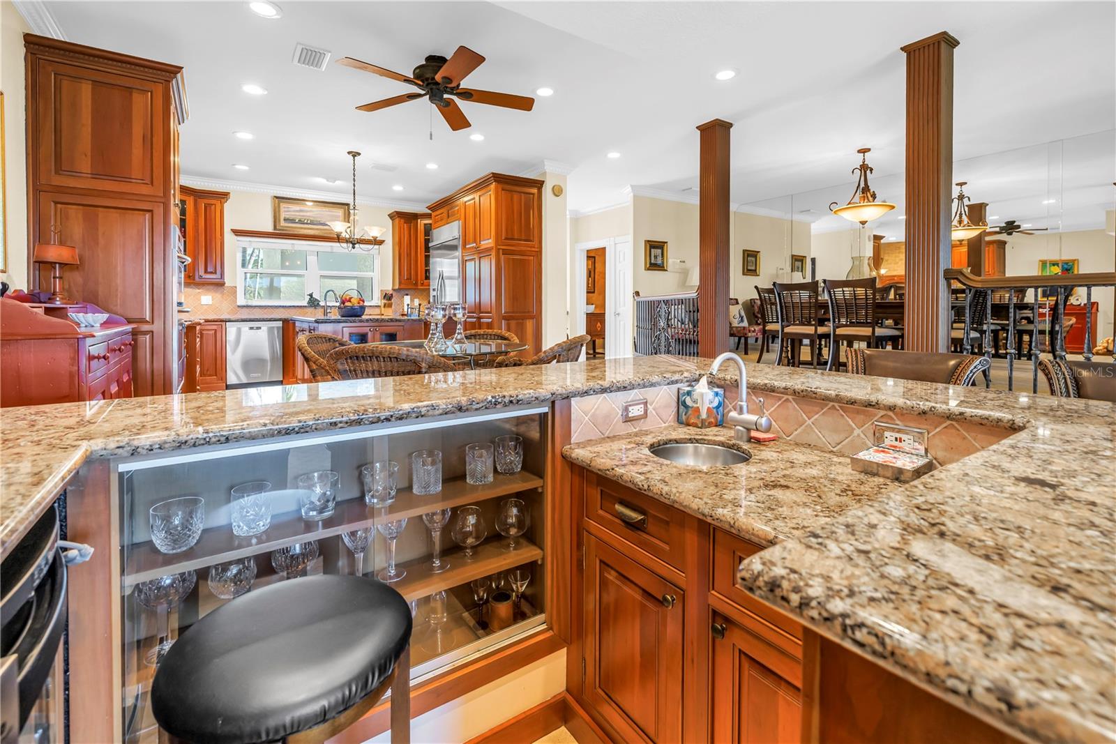 TIERRA SUNSET TWNHS - Residential