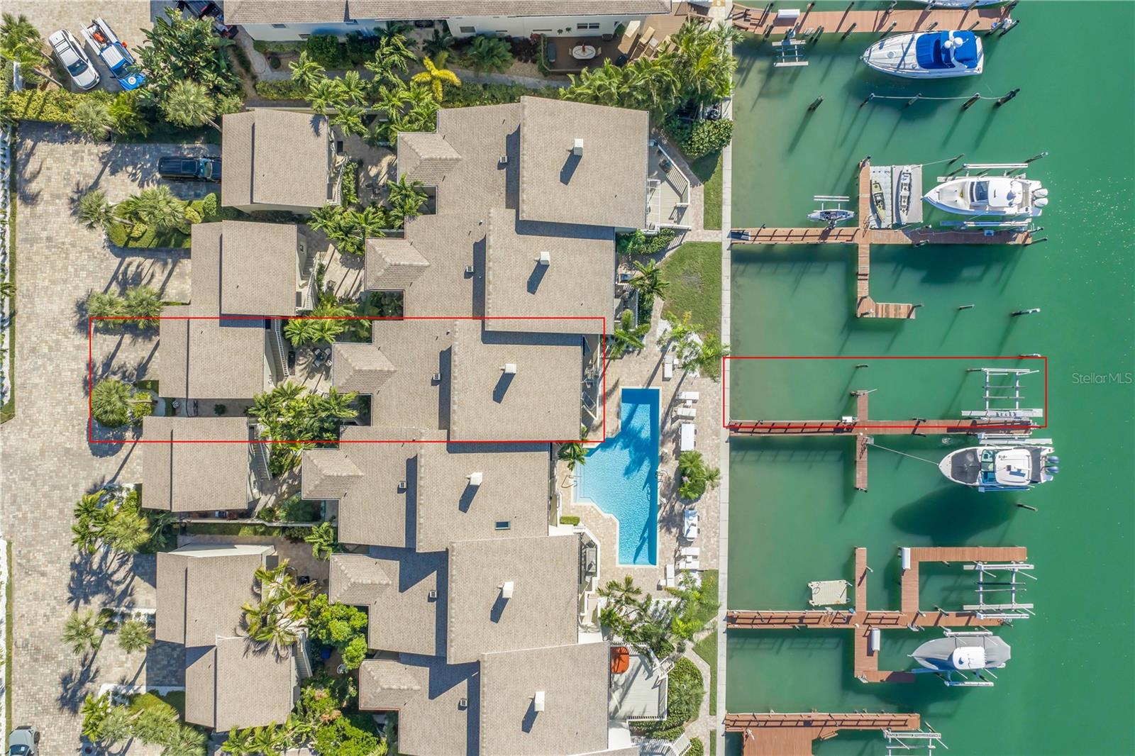 TIERRA SUNSET TWNHS - Residential