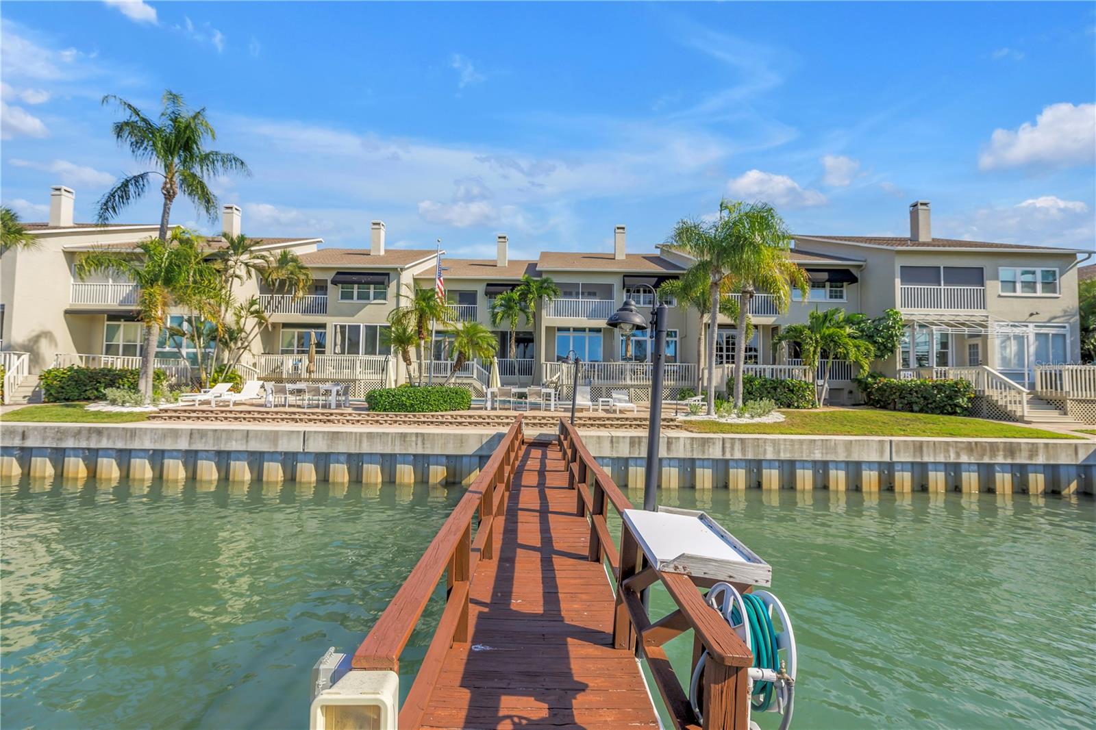 TIERRA SUNSET TWNHS - Residential