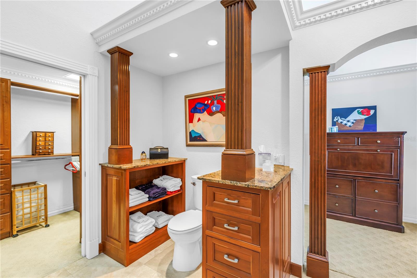 TIERRA SUNSET TWNHS - Residential