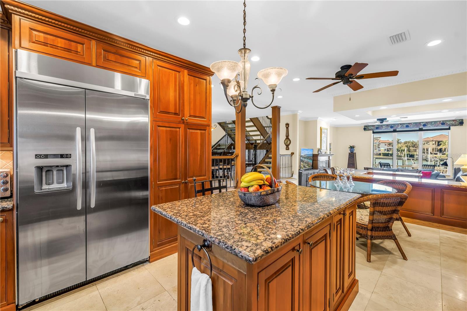 TIERRA SUNSET TWNHS - Residential