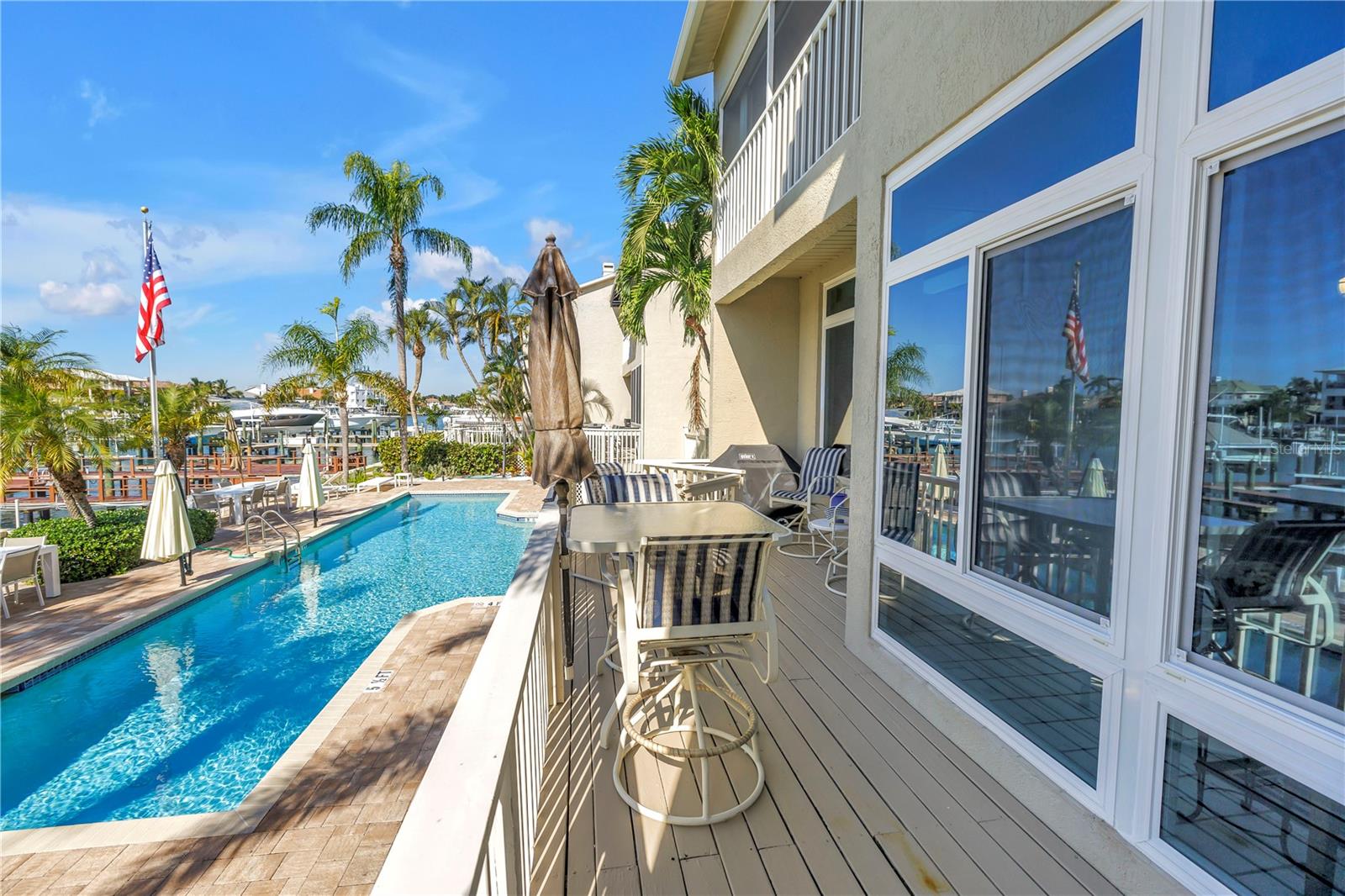 TIERRA SUNSET TWNHS - Residential