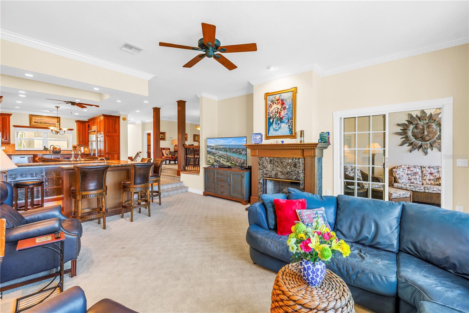 TIERRA SUNSET TWNHS - Residential