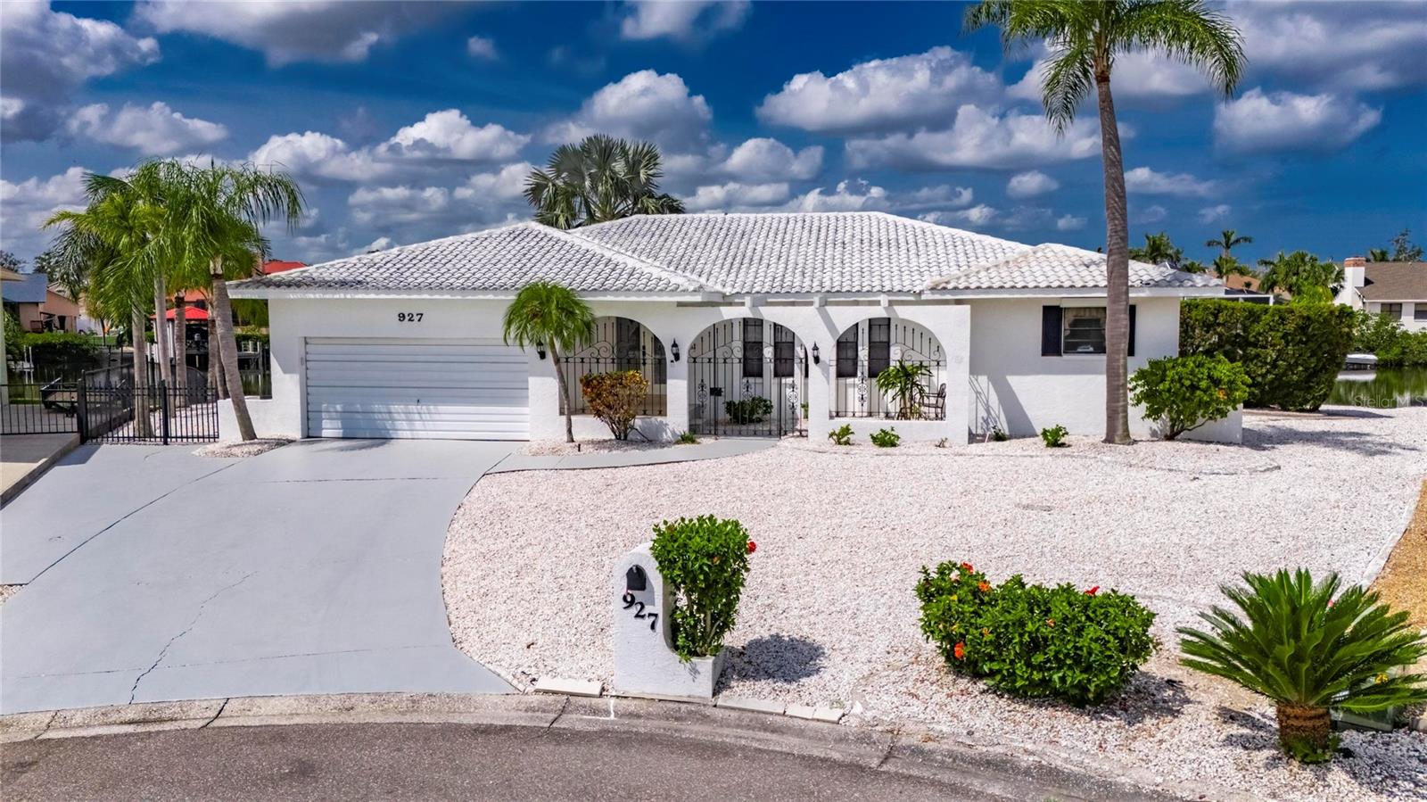 927 GOLF ISLAND DRIVE