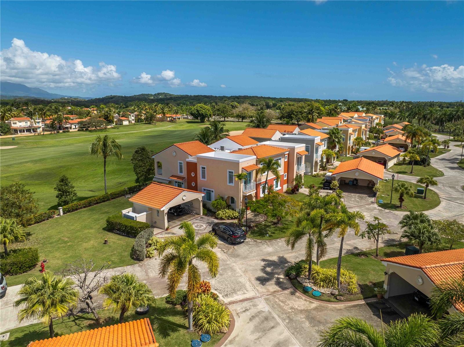 FLAMBOYAN GREENS - Residential