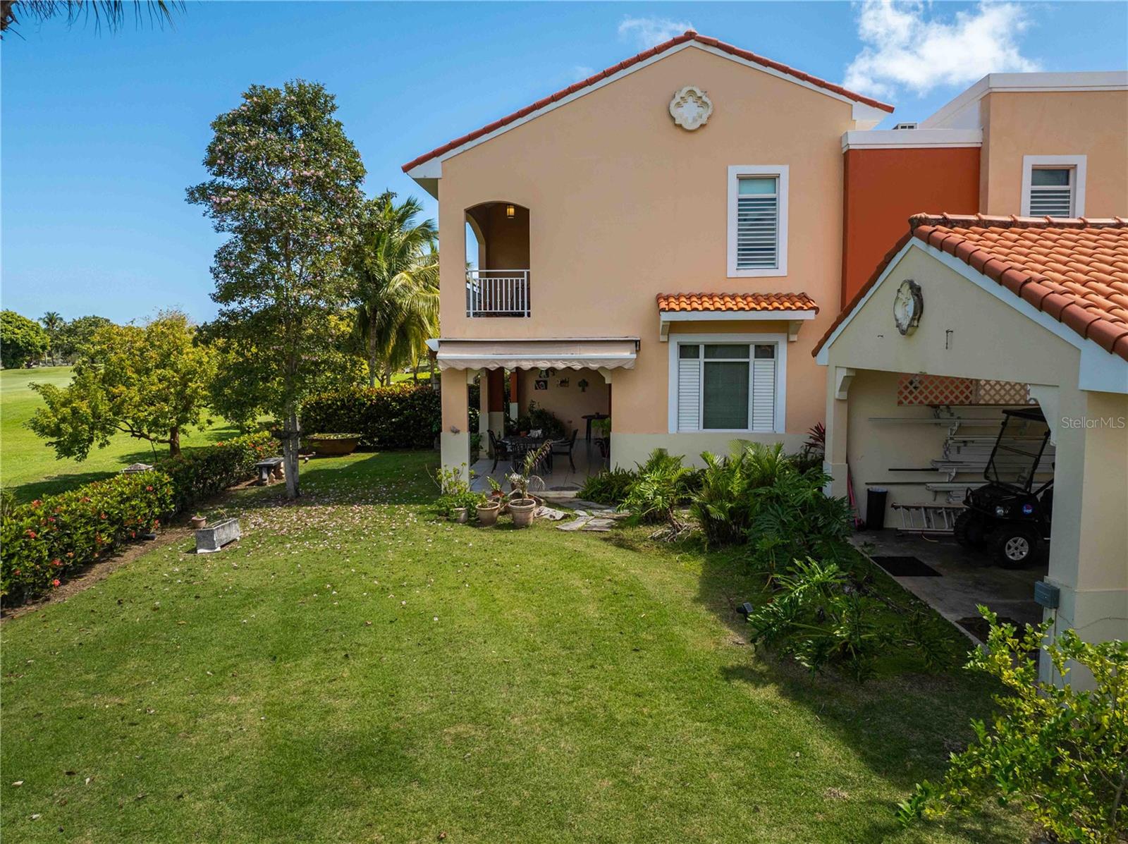 FLAMBOYAN GREENS - Residential