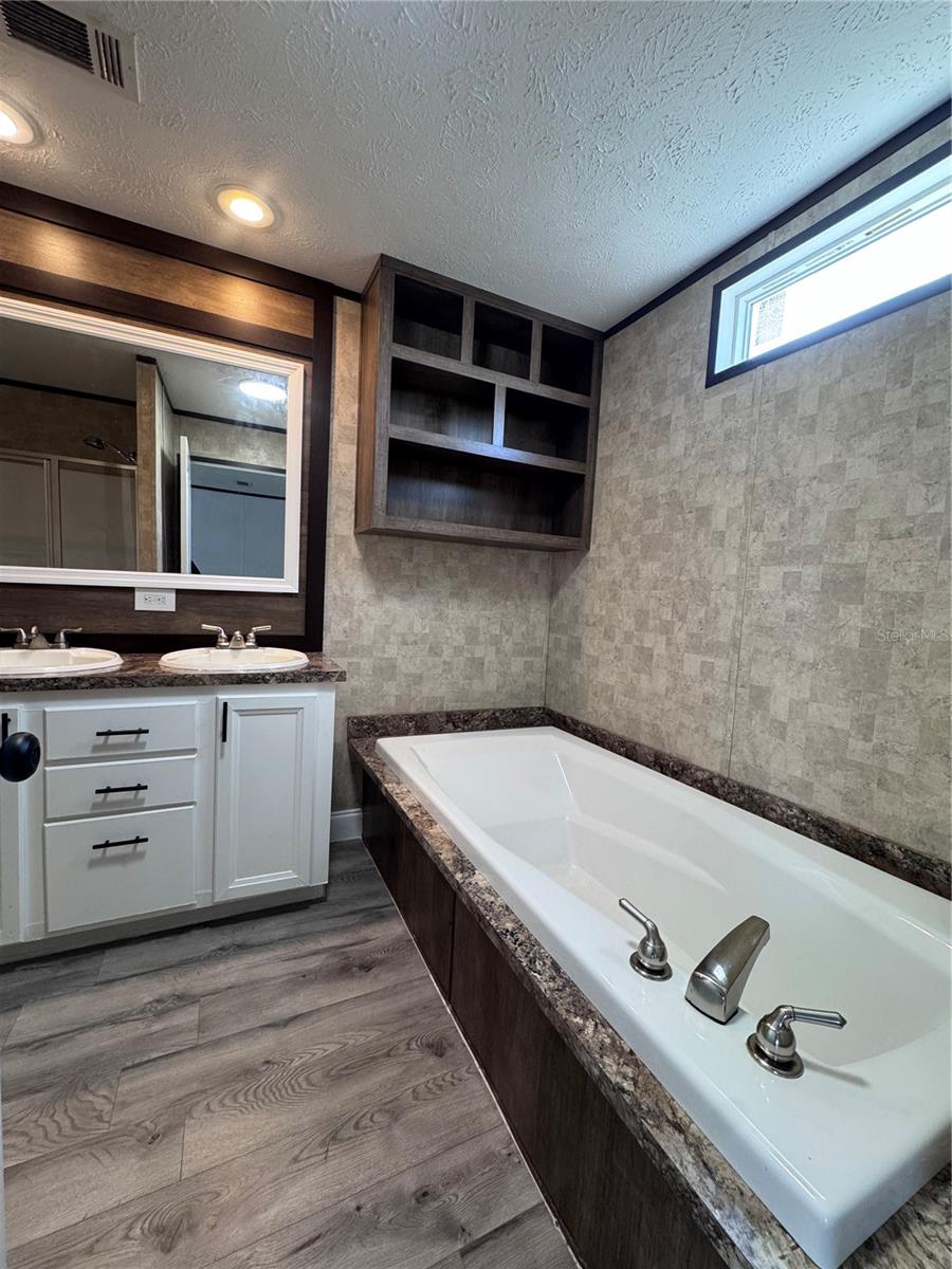 MAXWELLS C M RESUB - Residential