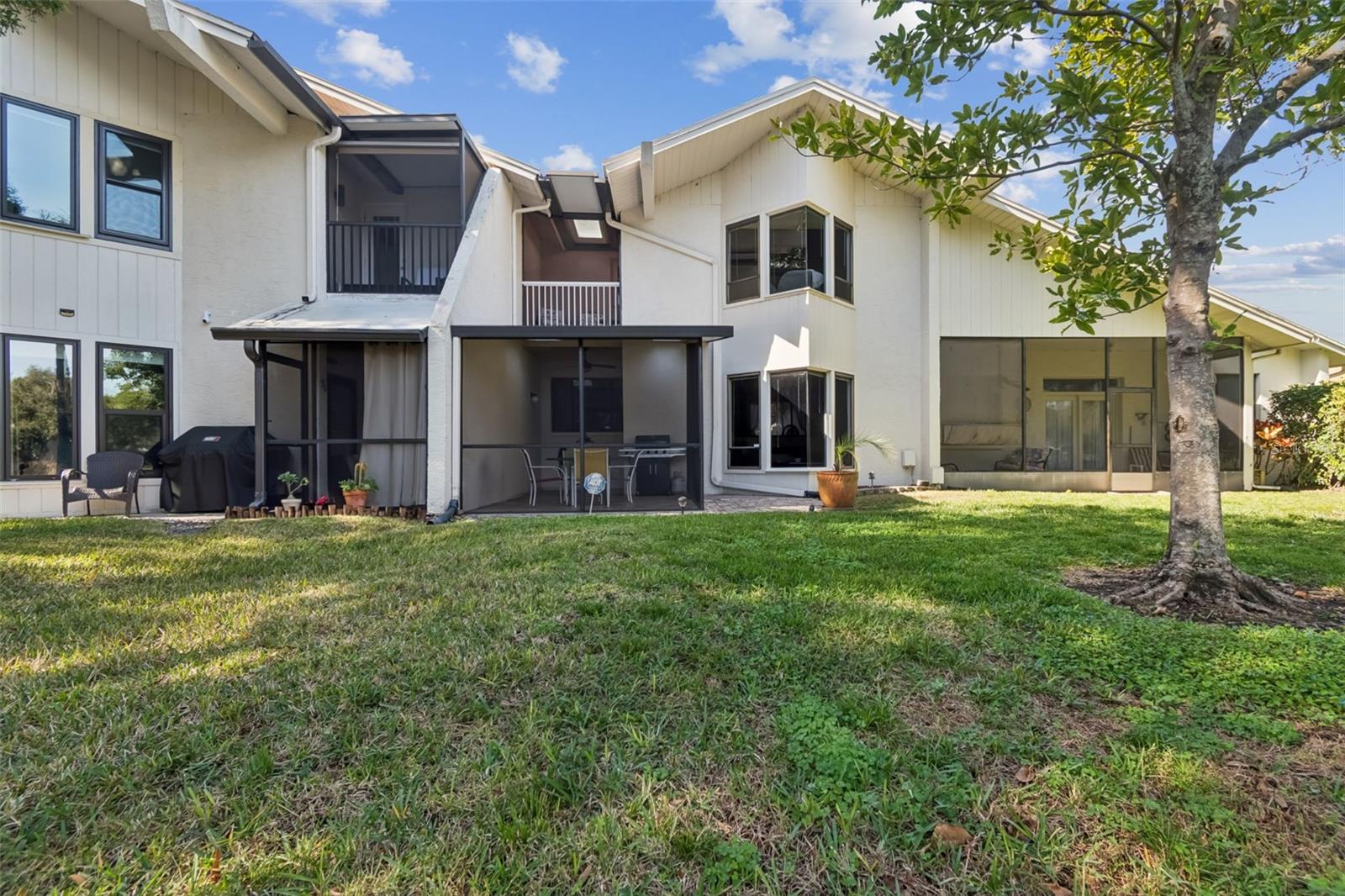 TOWNHOMES OF WESTLAKE - Residential