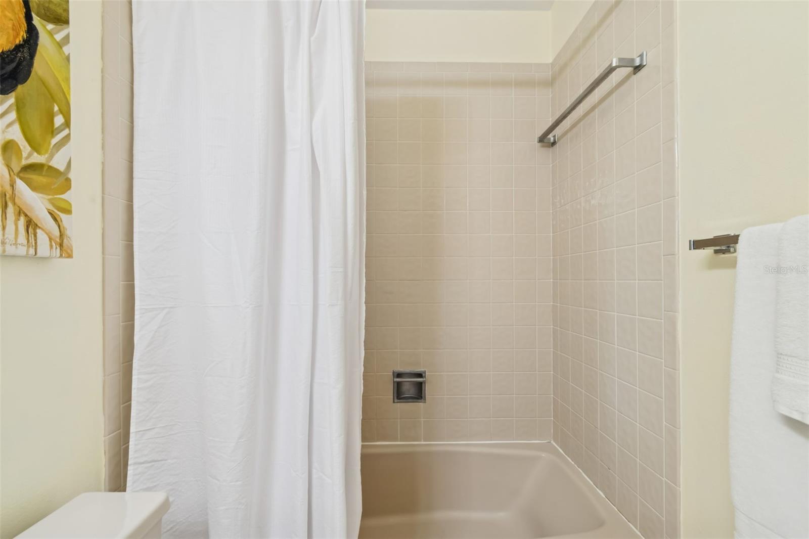 TOWNHOMES OF WESTLAKE - Residential