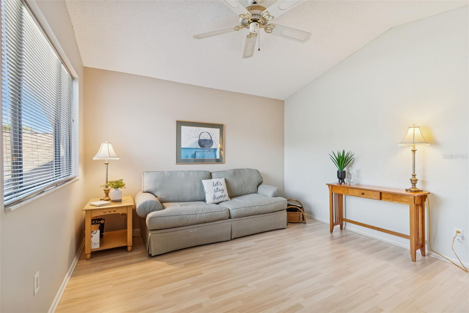 TOWNHOMES OF WESTLAKE - Residential