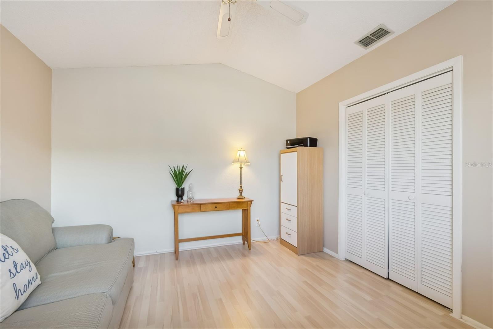 TOWNHOMES OF WESTLAKE - Residential