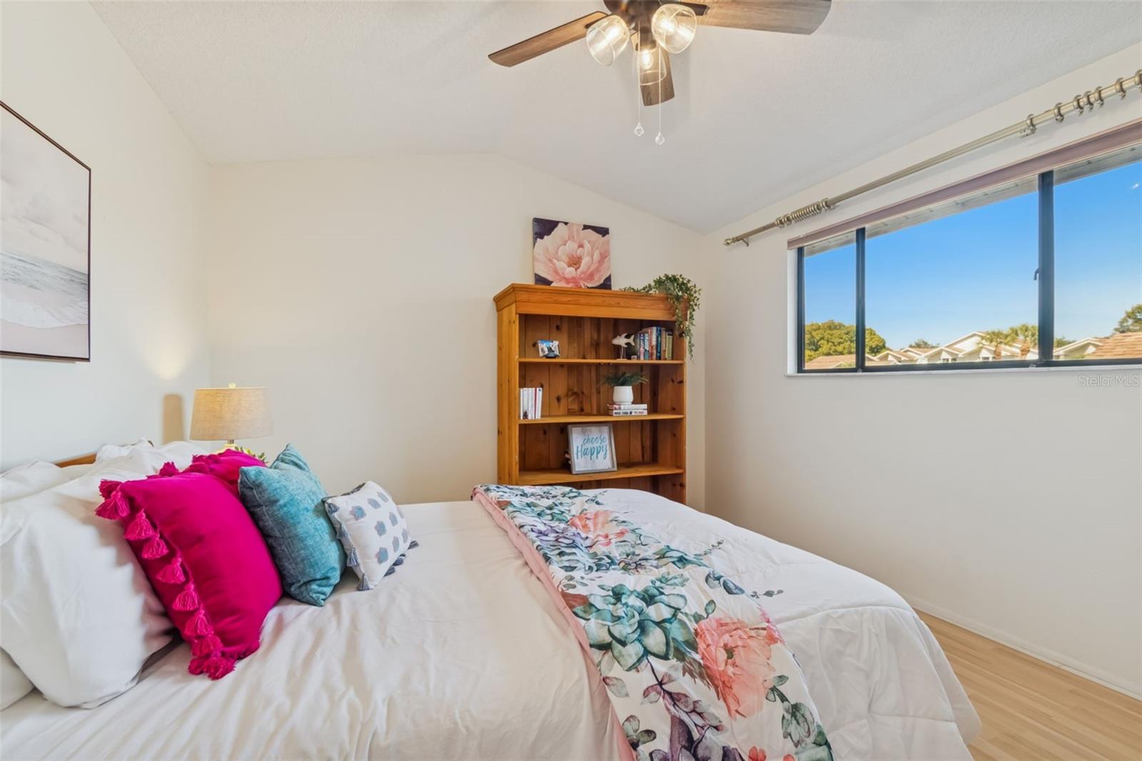 TOWNHOMES OF WESTLAKE - Residential