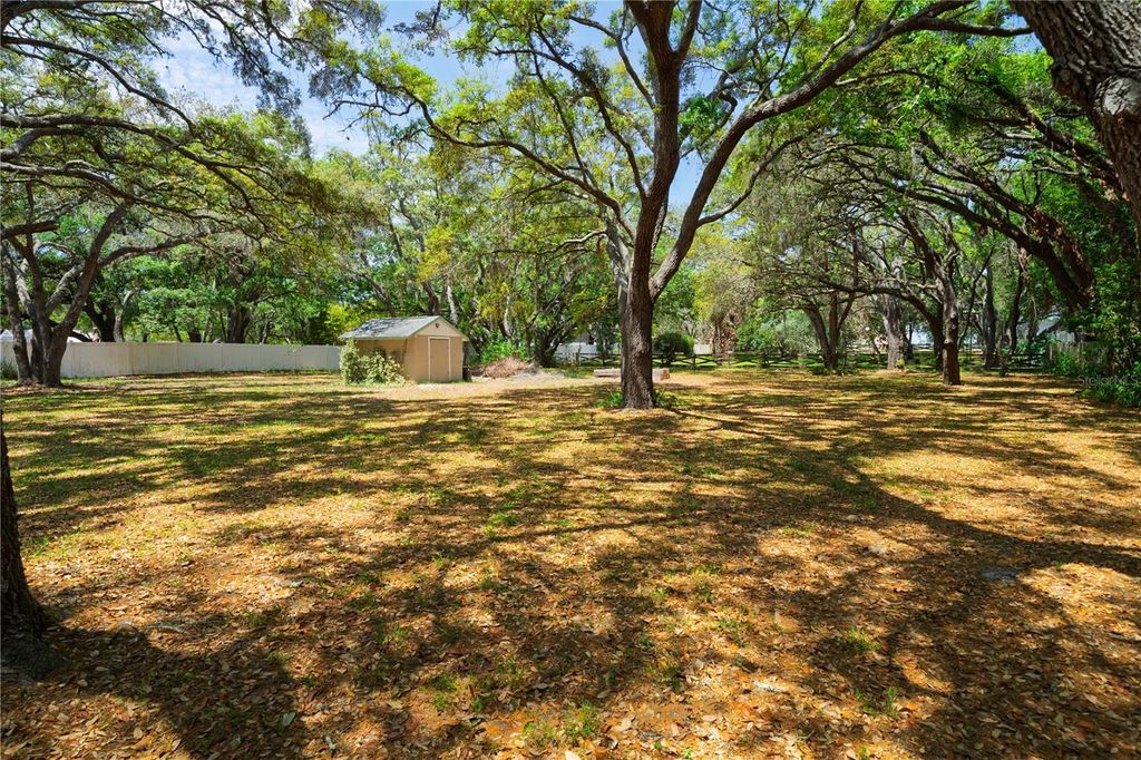 Photo of 12615 Oak Tree Drive, Hudson, FL 34667 (MLS # TB8503103)