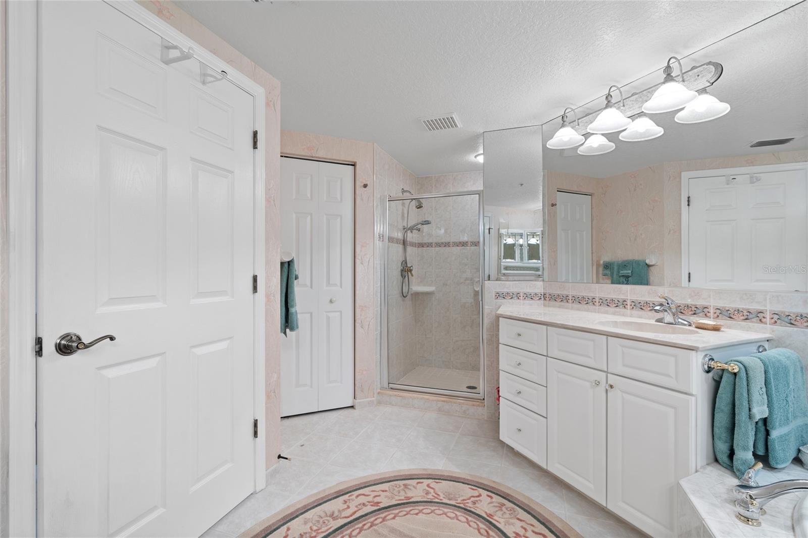 TIDES BEACH CLUB CONDO - Residential