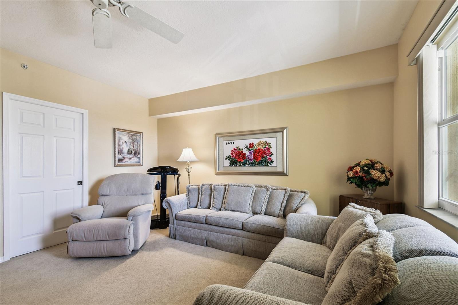 TIDES BEACH CLUB CONDO - Residential