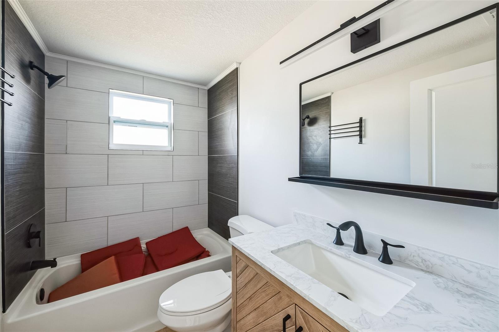 SOUTH VENICE UNIT 27 - Residential