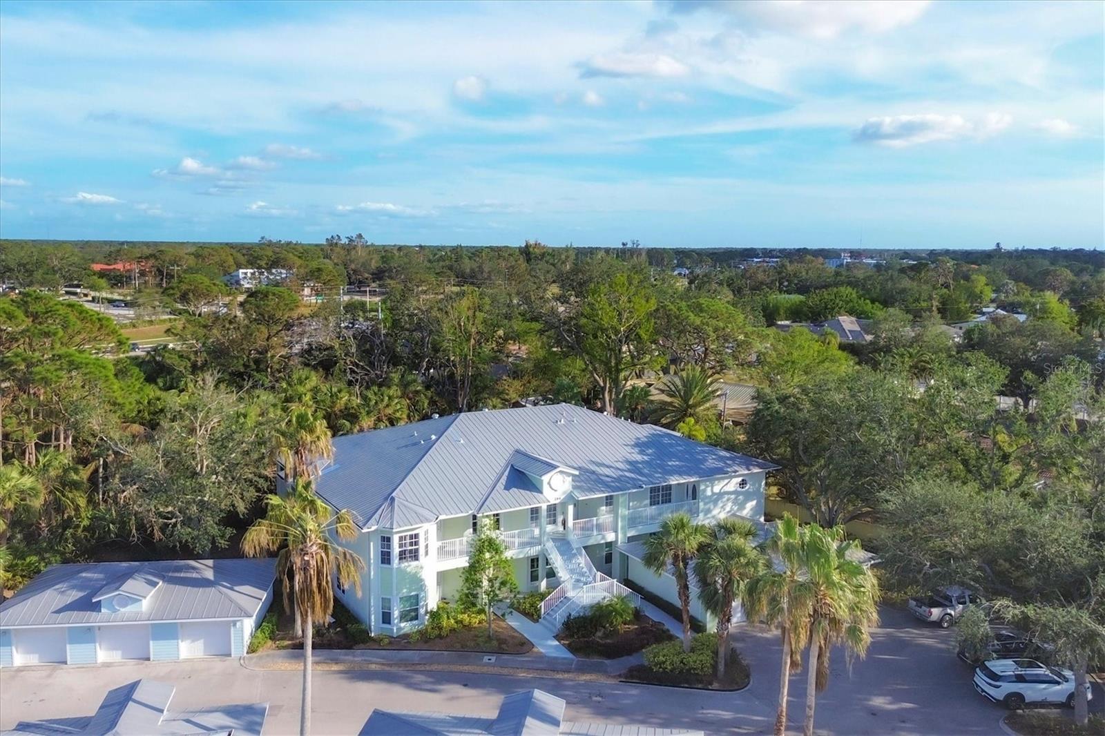294 HIDDEN BAY DRIVE 203