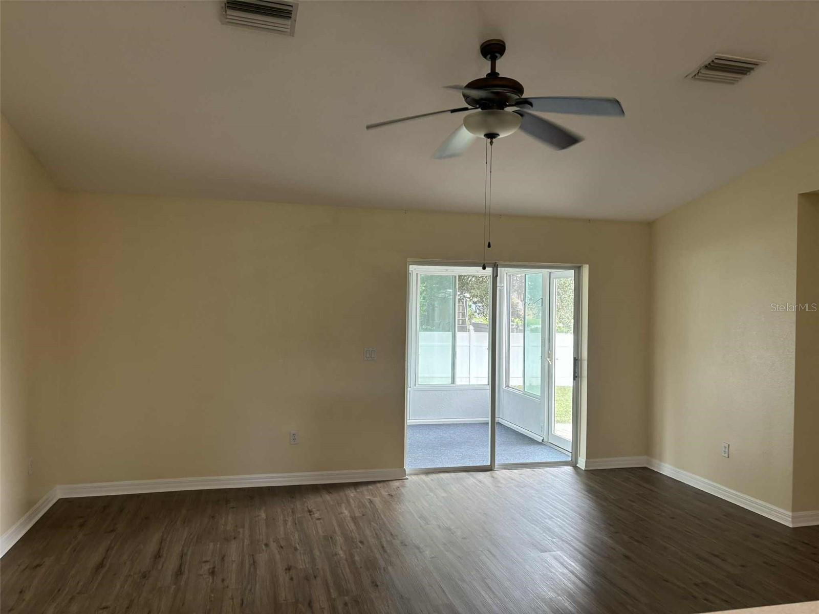 PORT CHARLOTTE 18 - Residential