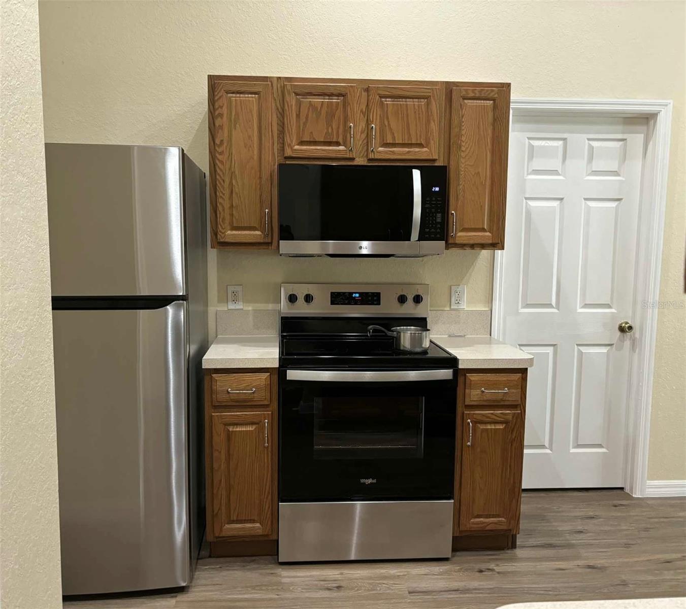 PORT CHARLOTTE 18 - Residential