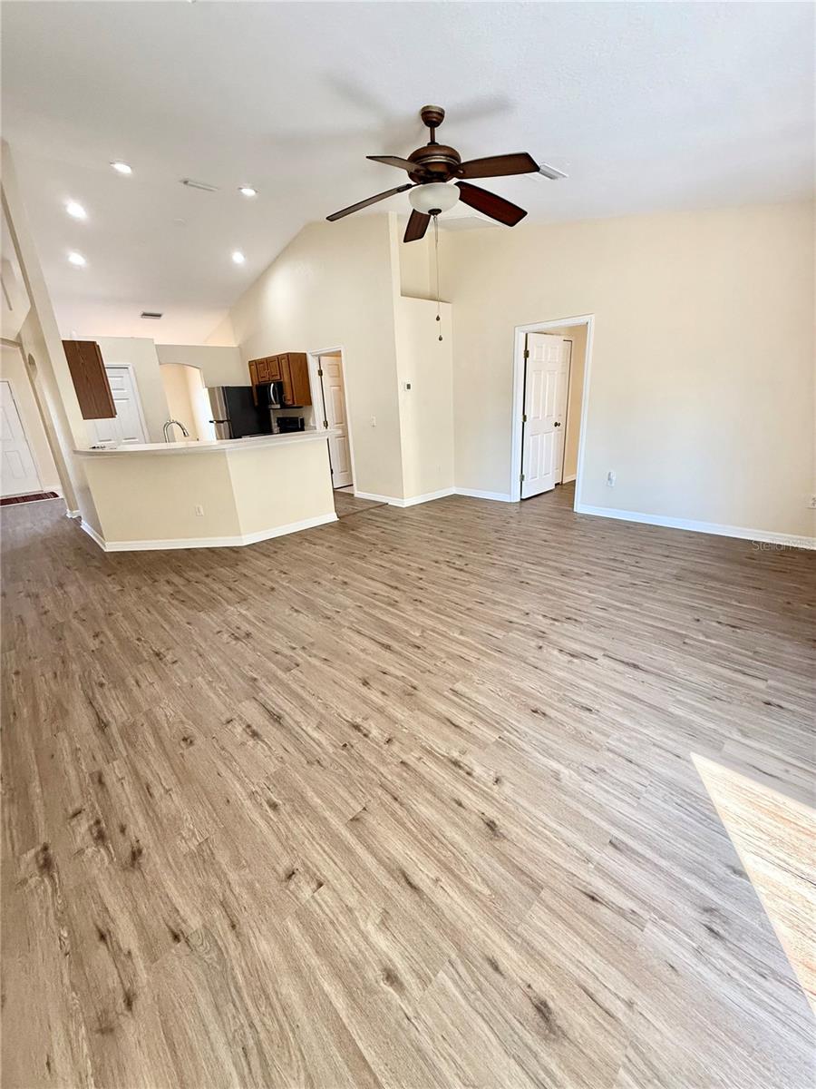 PORT CHARLOTTE 18 - Residential