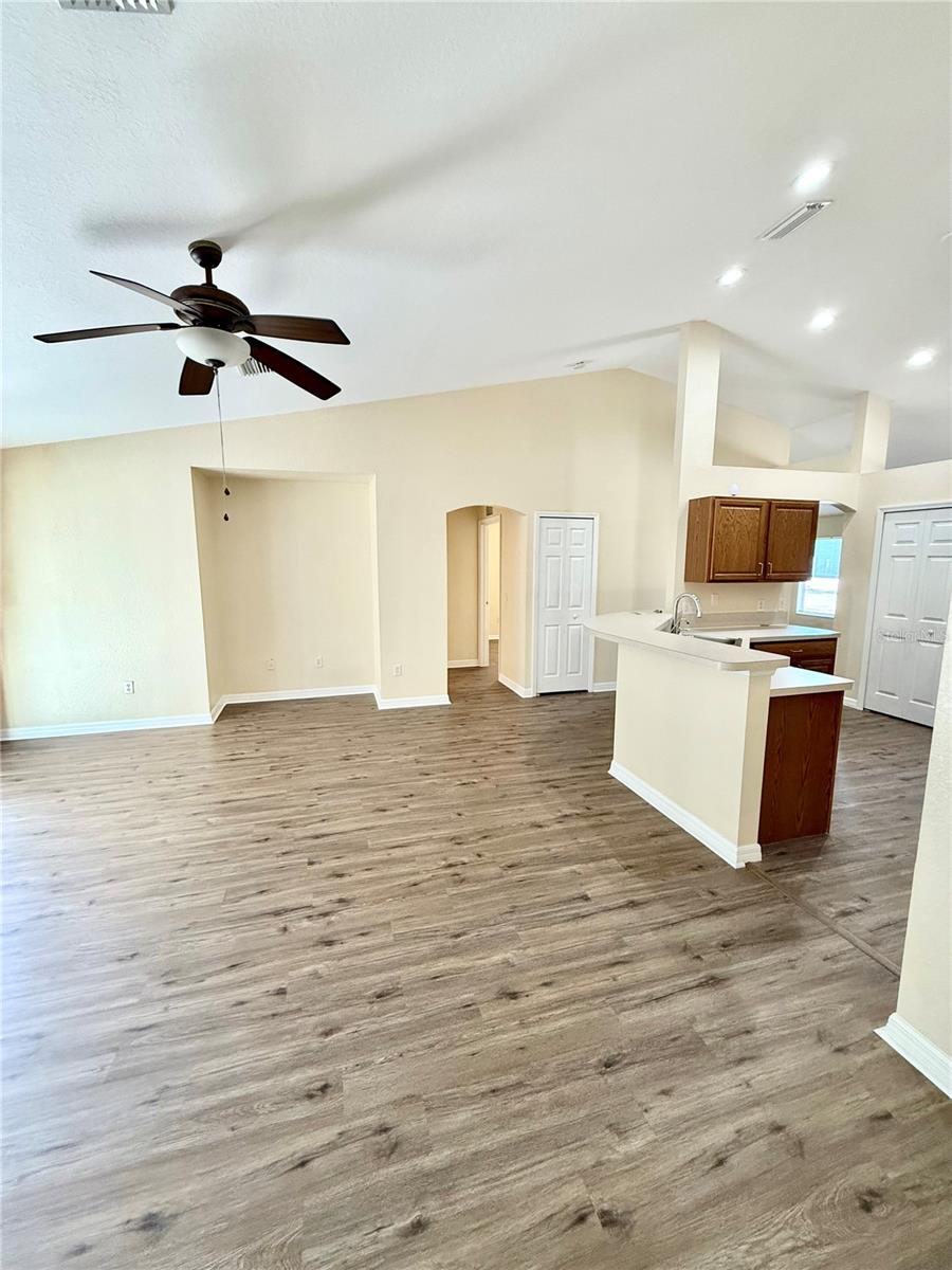 PORT CHARLOTTE 18 - Residential