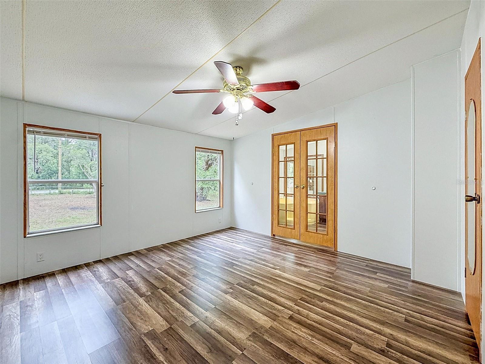 HAMNERS W E WONDERLAND ACRES - Residential