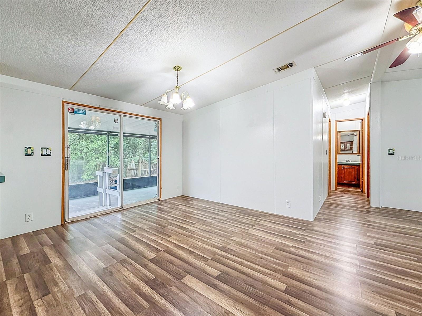 HAMNERS W E WONDERLAND ACRES - Residential