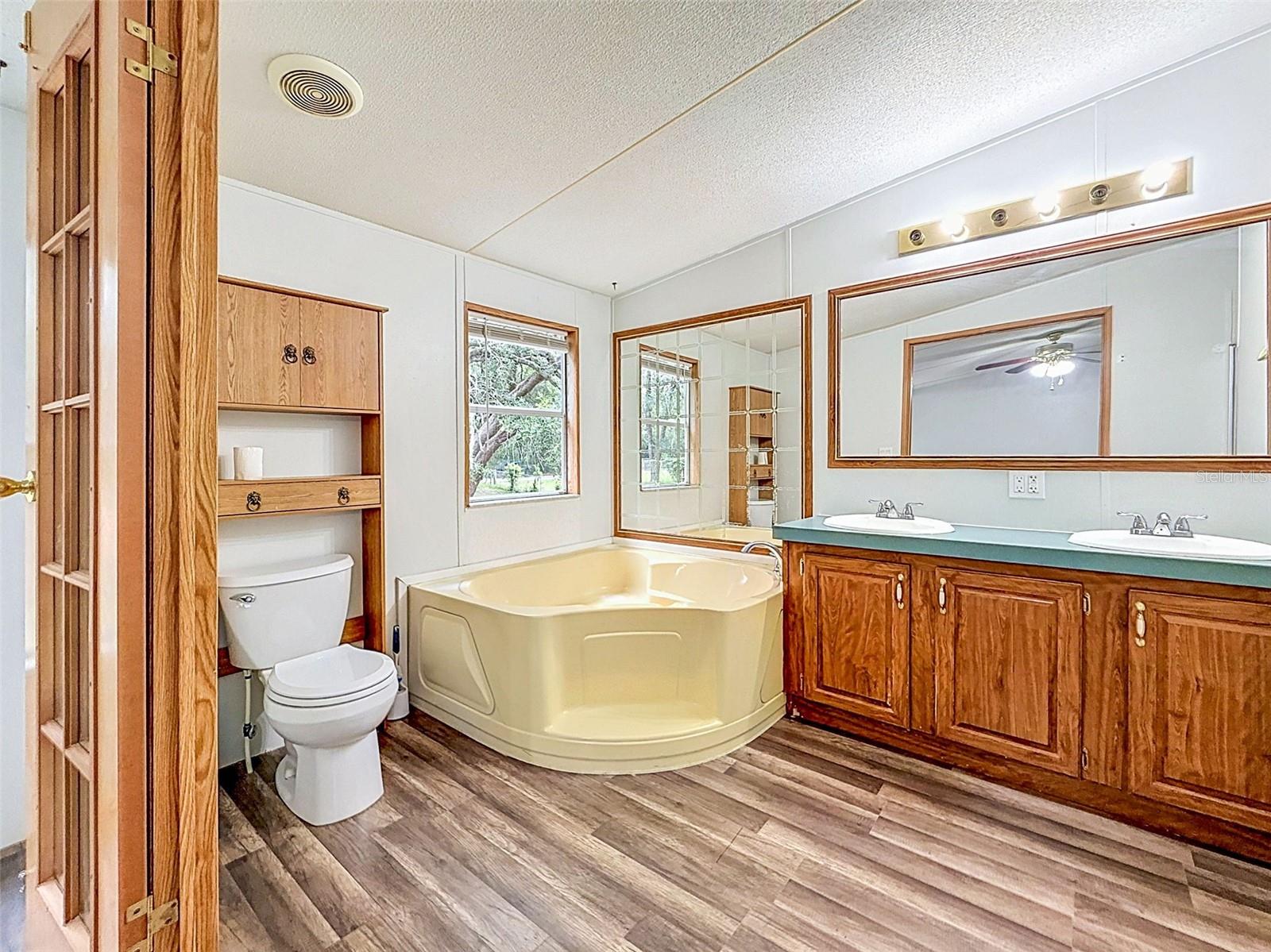 HAMNERS W E WONDERLAND ACRES - Residential